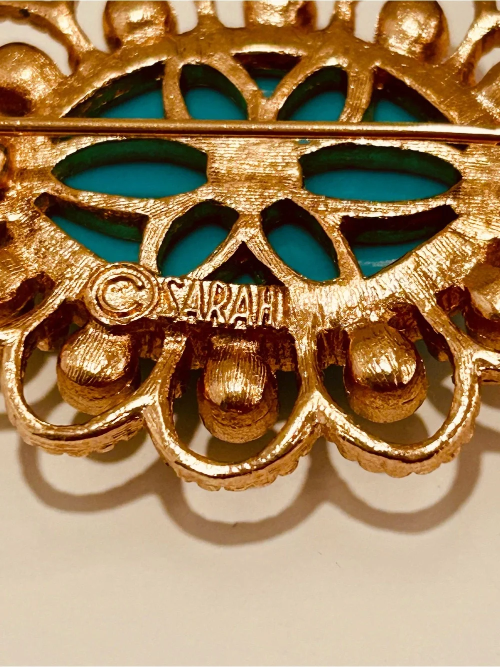 Vintage Sarah Faux Turquoise And Faux Pearl Brooch Oval Gold Tone Tassel Signed
